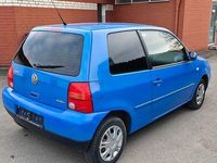 Gebraucht VW Lupo Basis 50 PS (36 kW) 2004 Blau Kleinwagen
