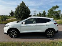 Gebraucht Nissan Qashqai Tekna 116 PS (85 kW) 2017 Weiß SUV