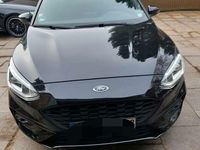 Gebraucht Ford Focus ST-Line 125 PS (91 kW) 2018 Schwarz Limousine