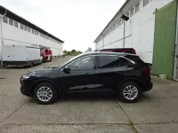 Używany Ford Kuga Titanium 242 KM (177 kW) 2024 Czarny SUV