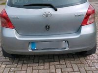 gebraucht Toyota Yaris 1.3 Sol AUTOMATIK*/KLIMA/ TÜV