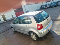 Gebraucht VW Polo 74 PS (54 kW) 2005 Grau Kleinwagen