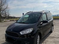 Gebraucht Ford Tourneo Courier Titanium 100 PS (73 kW) 2017 Schwarz Van / Kleinbus