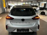 Gebraucht Opel Corsa 101 PS (74 kW) 2024 Kristall silber (metallic) Limousine