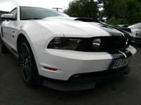 Gebraucht Ford Mustang GT 305 PS (224 kW) 2009 Weiß Coupé