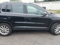 Gebraucht VW Tiguan LOUNGE 125 PS (91 kW) 2016 Schwarz SUV