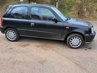 Gebraucht Nissan Micra 60 PS (44 kW) 2001 Schwarz Kleinwagen