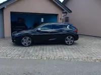 Gebraucht Infiniti Q30 Sport Tech 211 PS (155 kW) 2017 Schwarz Limousine