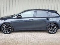 Second-hand Kia Ceed 101 CP (74 kW) 2025 Pentametal Hatchback