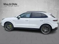 Gebraucht Porsche Cayenne E-Hybrid 462 PS (339 kW) 2022 Weiß SUV