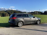 Używany Ford Focus Titanium 150 KM (110 kW) 2016 Szary Kombi