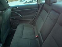 Gebraucht VW Passat 116 PS (85 kW) 2003 Grau Limousine