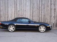 Używany Jaguar XK8 298 KM (219 kW) 2005 Czarny Kabriolet