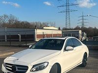 Gebraucht Mercedes C180 116 PS (85 kW) 2017 Weiß Limousine