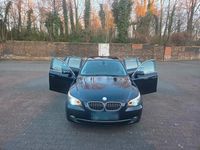 Gebraucht BMW 530 235 PS (172 kW) 2007 Blau Kombi