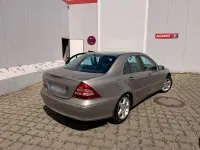Gebraucht Mercedes C320 Classic 218 PS (160 kW) 2004 Grau Limousine