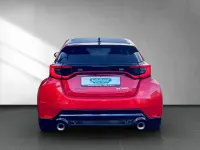 Neu Toyota Yaris 280 PS (205 kW) 2026 Rot Kleinwagen