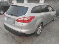 gebraucht Ford Focus Titanium 1.6