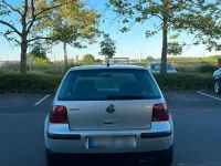 Gebraucht VW Golf IV 75 PS (55 kW) 2002 Silber Kleinwagen