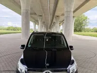 Gebraucht Mercedes V220 Edition 163 PS (119 kW) 2018 Blau Van / Kleinbus