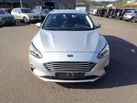 Używany Ford Focus Cool & Connect 101 KM (74 kW) 2019 Srebrny Kombi