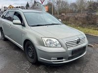 Gebraucht Toyota Avensis T2 163 PS (119 kW) 2004 Silber Kombi