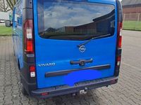 Gebraucht Opel Vivaro 120 PS (88 kW) 2018 Blau Van / Kleinbus