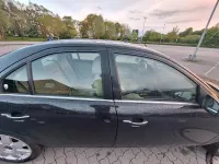 Gebraucht Ford Mondeo 145 PS (106 kW) 2005 Schwarz Limousine