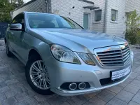 Gebraucht Mercedes E250 Elegance 204 PS (150 kW) 2010 Silber Limousine