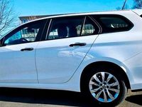 Gebraucht Fiat Tipo 95 PS (69 kW) 2019 Weiß Kombi