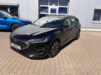 Gebraucht Ford Focus Titanium 125 PS (91 kW) 2022 Schwarz Kombi