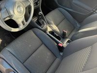 Gebraucht VW Golf VI 105 PS (77 kW) 2010 Blau Kleinwagen