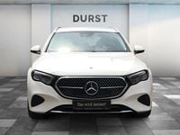 Gebraucht Mercedes E220 197 PS (144 kW) 2024 Polarweiss  unilack Limousine