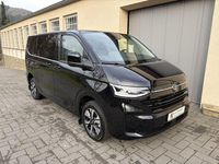 Neu VW T7 Style 150 PS (110 kW) 2026 Midnight black metallic Van