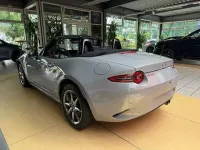 Neu Mazda MX5 Exclusive-Line 132 PS (97 kW) 2026 Grau Cabrio