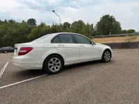 Gebraucht Mercedes C180 120 PS (88 kW) 2011 Weiß Limousine