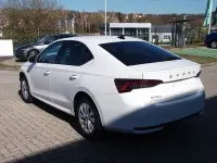 Nowe Skoda Octavia Selection 150 KM (110 kW) 2026 Biały Sedan/Limuzyna
