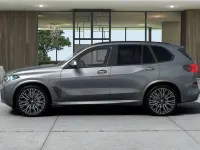 Neu BMW X5 M Sport 298 PS (219 kW) 2026 Grau SUV