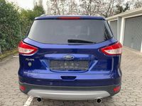 Gebraucht Ford Kuga Titanium 179 PS (131 kW) 2016 Blau SUV