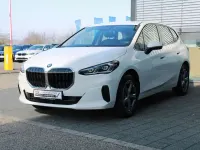 Używany BMW 220 Active Tourer 170 KM (125 kW) 2025 Biały Minivan