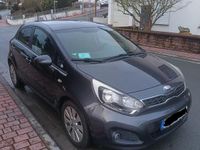 Gebraucht Kia Rio 109 PS (80 kW) 2014 Grau Kleinwagen