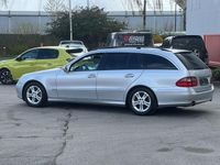 Gebraucht Mercedes E230 204 PS (150 kW) 2008 Silber Kombi