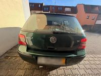 Second-hand VW Golf IV 150 CP (110 kW) 1998 Verde Hatchback