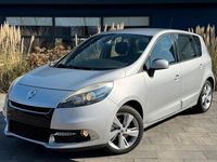 Gebraucht Renault Scénic 110 PS (80 kW) 2012 Silber Van / Kleinbus