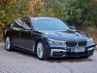 Gebraucht BMW 730 263 PS (193 kW) 2016 Blau Limousine