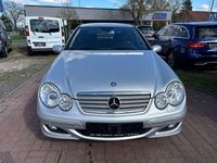 Gebraucht Mercedes C200 122 PS (89 kW) 2006 Iridiumsilber  metalliclack Coupé