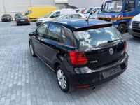 Gebraucht VW Polo Comfortline 90 PS (66 kW) 2016 Schwarz Limousine
