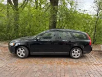 Używany Volvo V50 100 KM (73 kW) 2009 Czarny Kombi