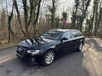 Gebraucht Audi A4 Comfort 150 PS (110 kW) 2015 Schwarz Kombi