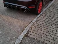 Gebraucht Ford Fiesta ST 140 PS (102 kW) 2015 Schwarz Kleinwagen